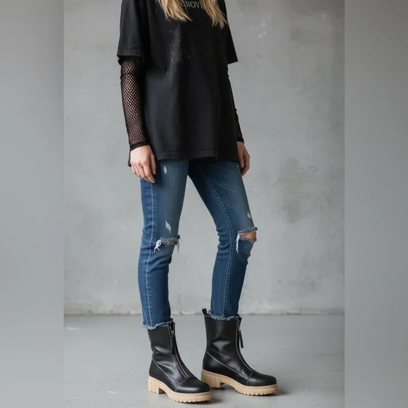 Sheridan Mia Bonaire Leather Front-Zip Ankle Boots — NWT — EU 40 / US 9–9.5 - Picture 6 of 6